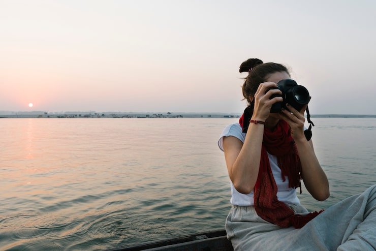 Capturing the Perfect Sunset: Tips for Travel Photographers